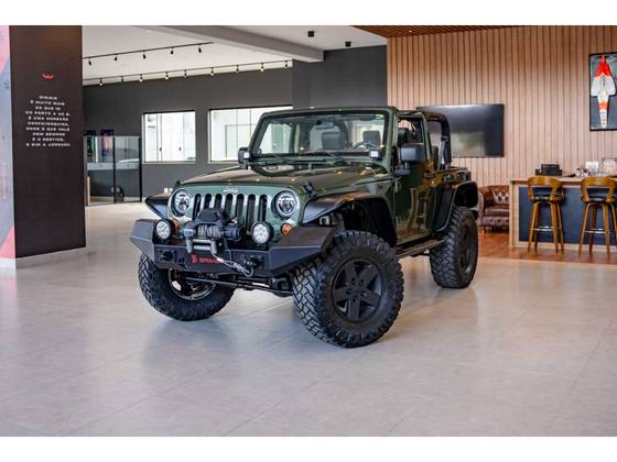 JEEP WRANGLER 3.8 SPORT 4X4 TETO RIGIDO V6 12V GASOLINA 2P AUTOMÁTICO JEEP WRANGLER 3.8 SPORT 4X4 TETO RIGIDO V6 12V GASOLINA 2P AUTOMÁTICO